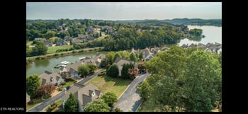 2105 Cottage Row Ln, Knoxville, TN 37922