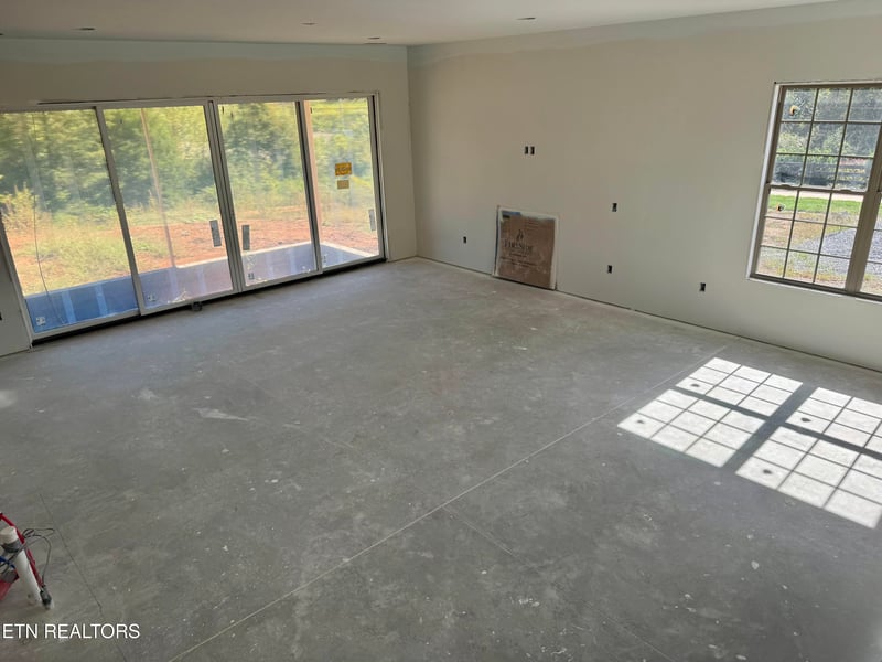 2106 Lantern Park Ln, Knoxville, TN 37932
