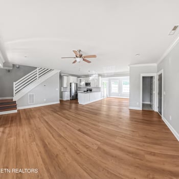 2107 Double Branch Rd, Columbia, TN 38401