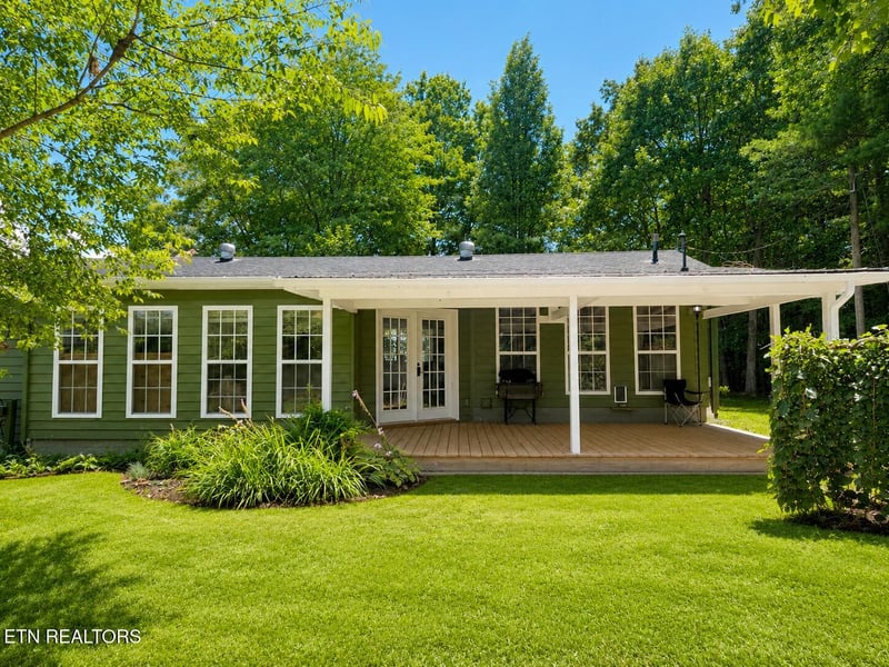 2107 Potato Farm Rd, Crossville, TN 38571