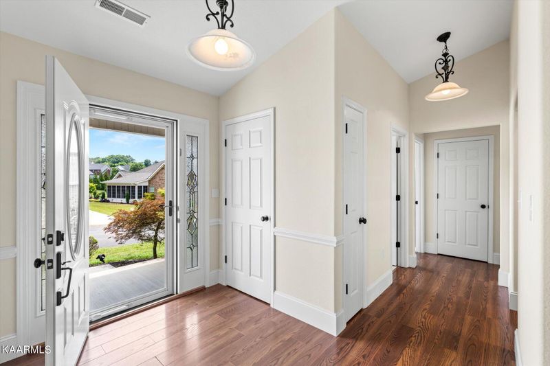 2107 Zion Dr, Sevierville, TN 37862