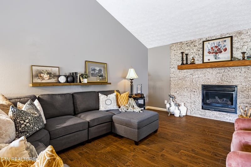 2108 Chas Way Blvd, Maryville, TN 37803
