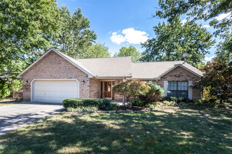 2108 Chippendale Dr, Maryville, TN 37803