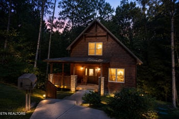 2108 Roscoe Ct, Sevierville, TN 37876