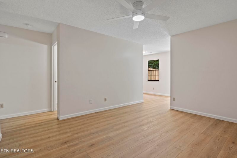 2109 Larimer St, Knoxville, TN 37921