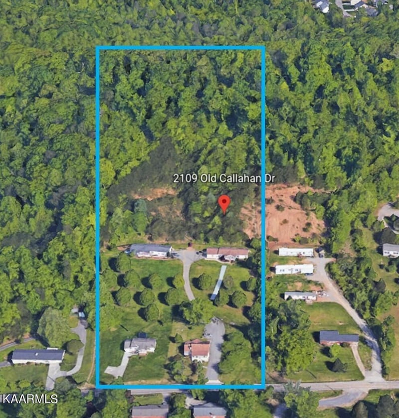 2109 Old Callahan Dr, Knoxville, TN 37912