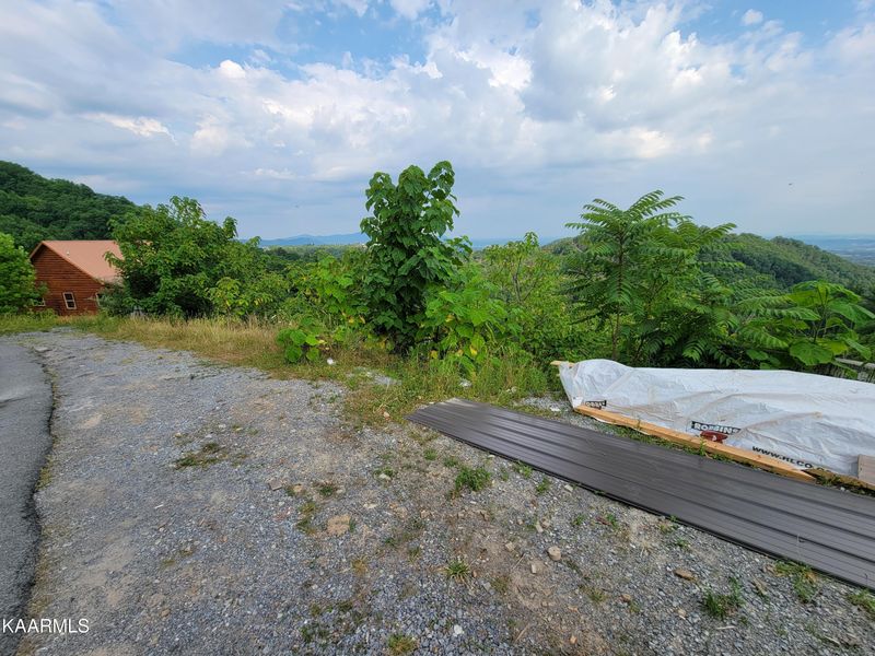 2109 Paradise View Way, Sevierville, TN 37876