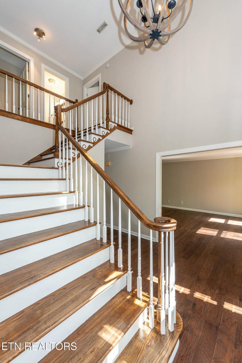 2109 Southwood Dr, Maryville, TN 37803