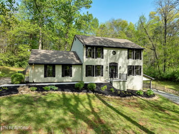 2109 Southwood Dr, Maryville, TN 37803