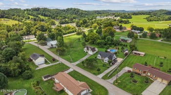 211 Bagwell Rd, Knoxville, TN 37924