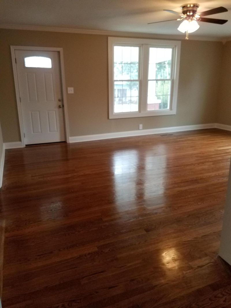 211 E Springdale Ave, Knoxville, TN 37917