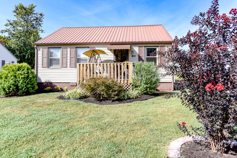 211 Eighth St, Maryville, TN 37804