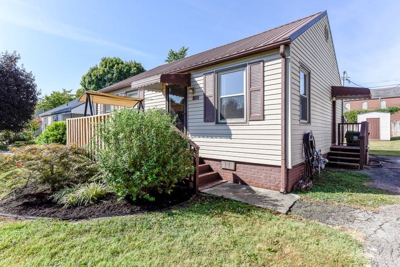 211 Eighth St, Maryville, TN 37804