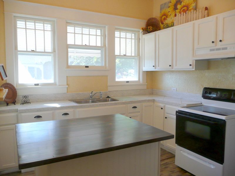 211 Mccaslin Ave, Sweetwater, TN 37874