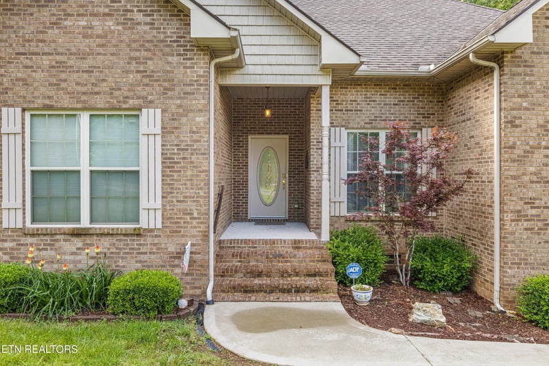 211 Timberland Trail Ln, Rocky Top, TN 37769