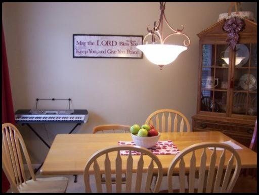 2111 Ember Brook, Powell, TN 37849