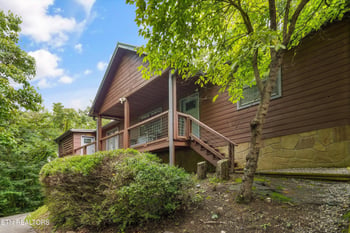 2113 Applewood Rd, Sevierville, TN 37862