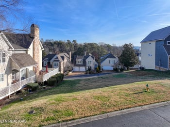 2113 Cottage Row Ln, Knoxville, TN 37922