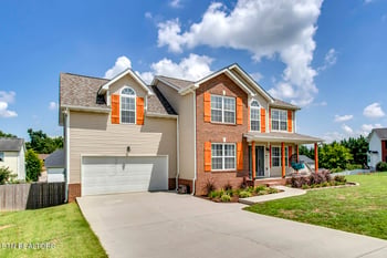 2114 Blue Sage Ln, Knoxville, TN 37924
