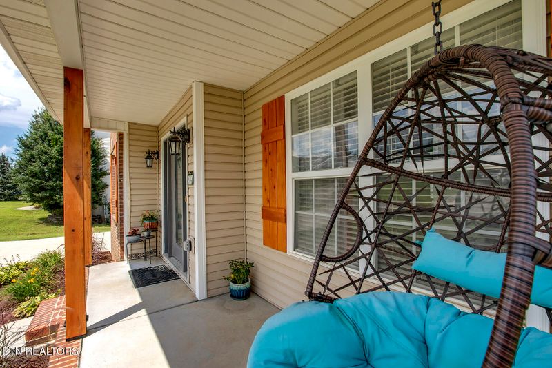 2114 Blue Sage Ln, Knoxville, TN 37924