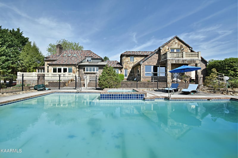 2114 Cochran Rd, Maryville, TN 37803