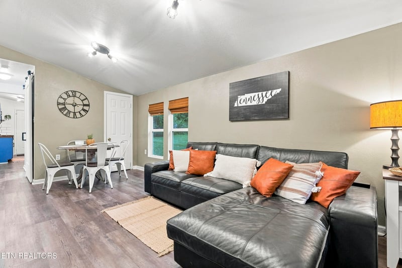 2114 Lincoln St, Knoxville, TN 37920