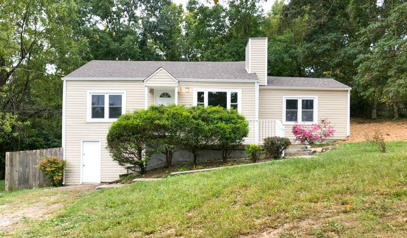 2114 Maple Dr, Knoxville, TN 37918