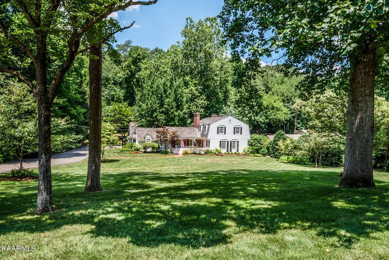 2115 Indian Hills Dr, Knoxville, TN 37919