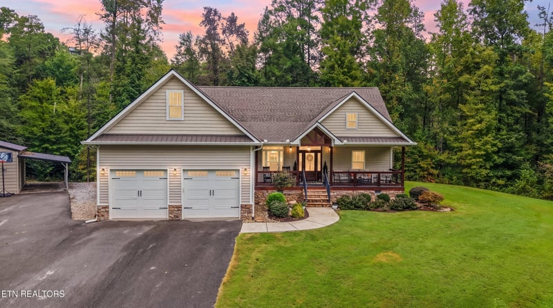 2116 Cub Cir, Sevierville, TN 37862