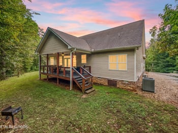 2116 Cub Cir, Sevierville, TN 37862