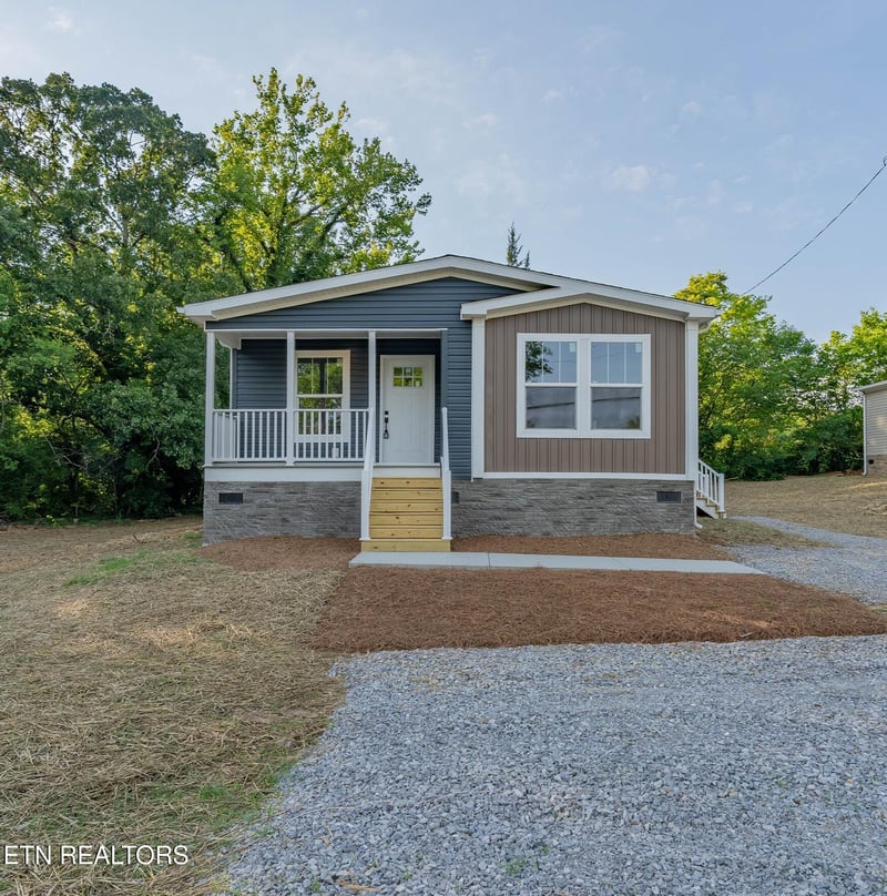 2119 Tipton Station Rd, Knoxville, TN 37920
