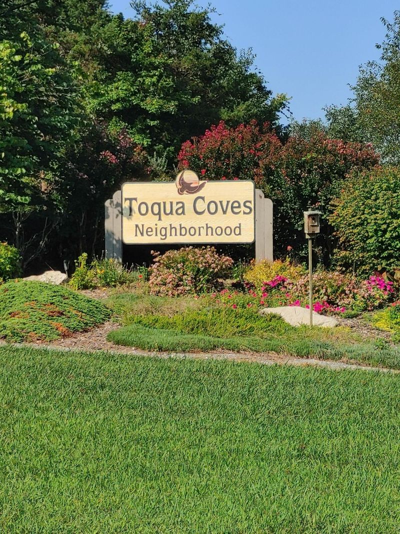 212 Amohi Tc, Loudon, TN 37774