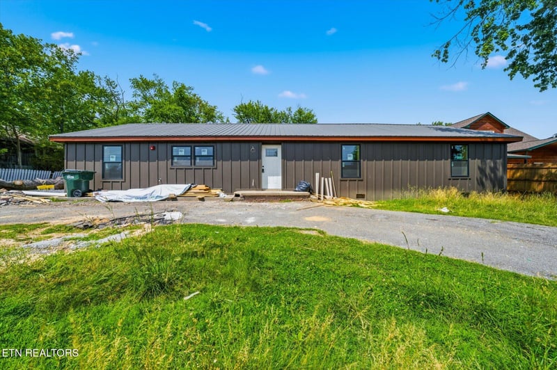 212 Caton Rd, Sevierville, TN 37862