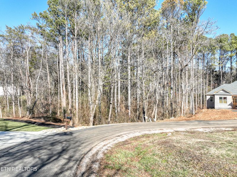 212 Cheeyo Tc, Loudon, TN 37774