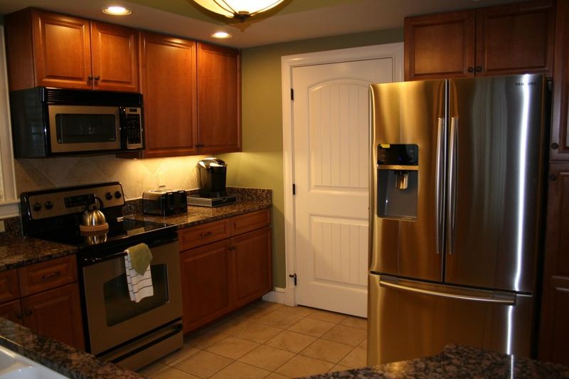 212 Dollywood Ln #117, Pigeon Forge, TN 37863