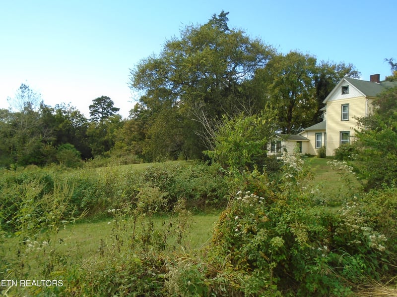 212 Dunlap Hollow Rd, Friendsville, TN 37737