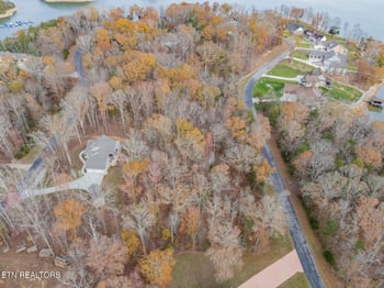 212 E Shore Dr, Rockwood, TN 37854