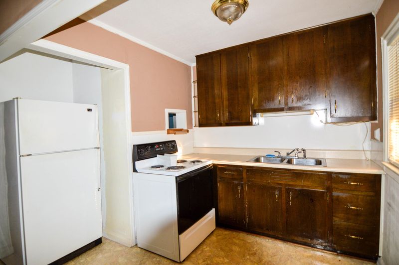212 Long Dr, Harriman, TN 37748