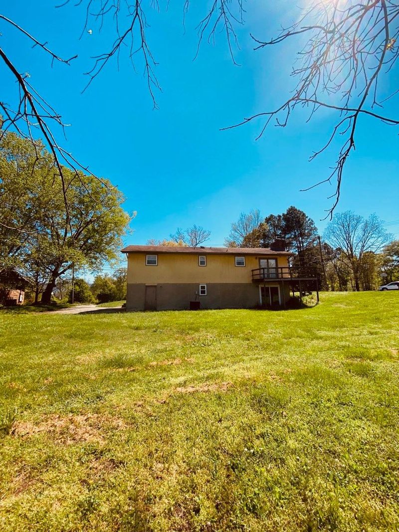 212 N Rogers Rd, Seymour, TN 37865