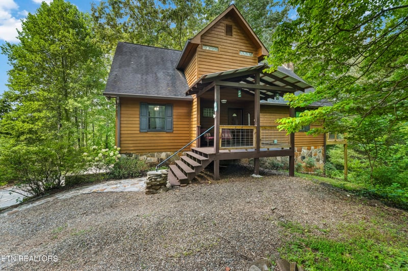 212 Old Lindsey Bridge Rd, Vonore, TN 37885
