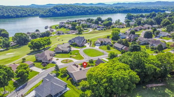 212 Tooweka Ln, Loudon, TN 37774