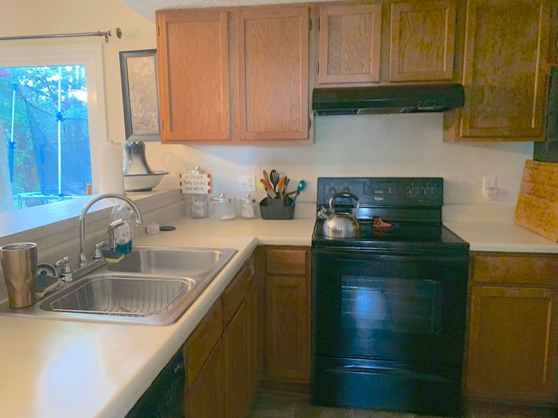 2120 Bainbridge Way #8, Powell, TN 37849