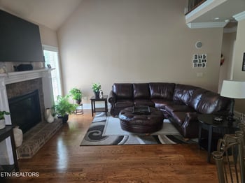 2120 Britts Dr, Lenoir City, TN 37772