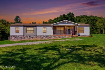2121 Bales Rd, Knoxville, TN 37914
