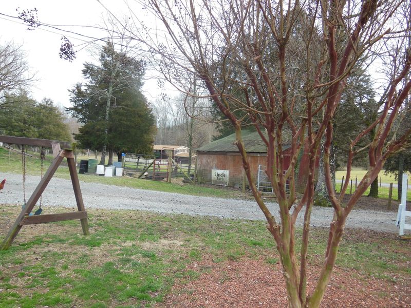 2124 County Road 750, Calhoun, TN 37309