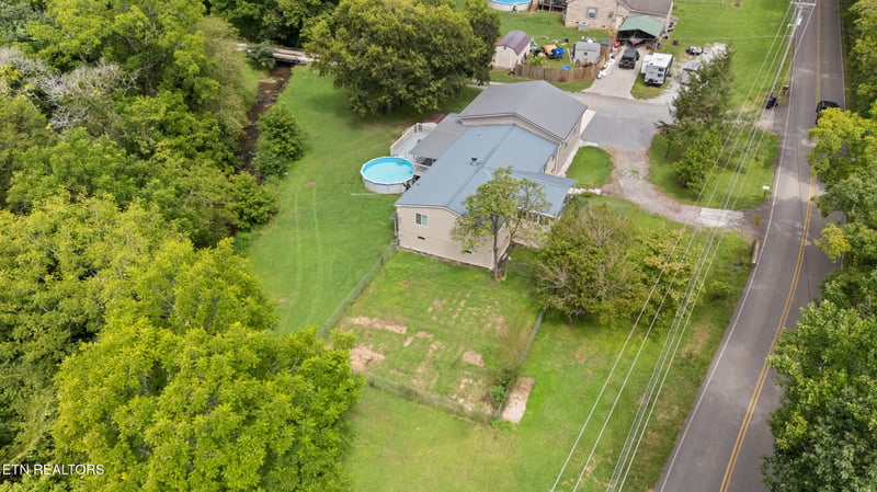 2125 Ellistown Rd, Knoxville, TN 37924