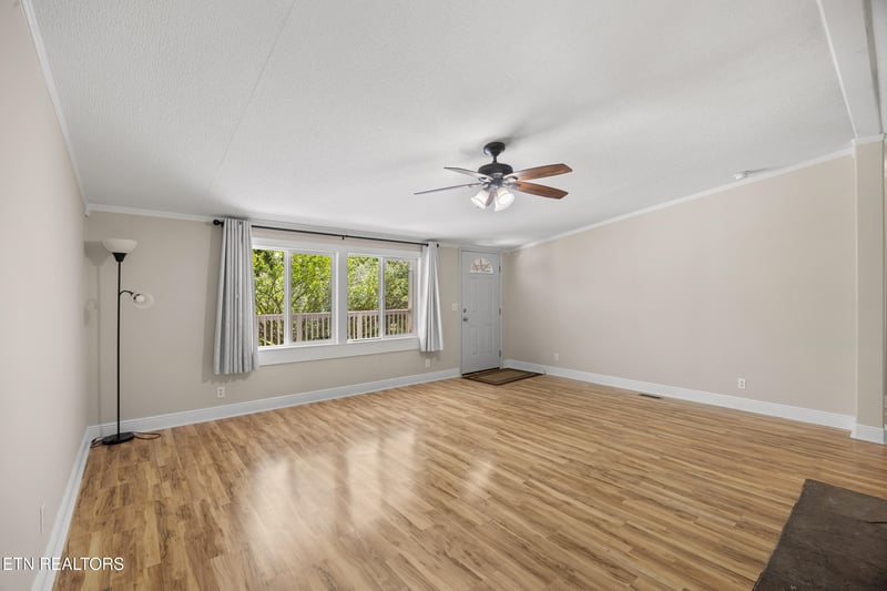 2125 Ellistown Rd, Knoxville, TN 37924