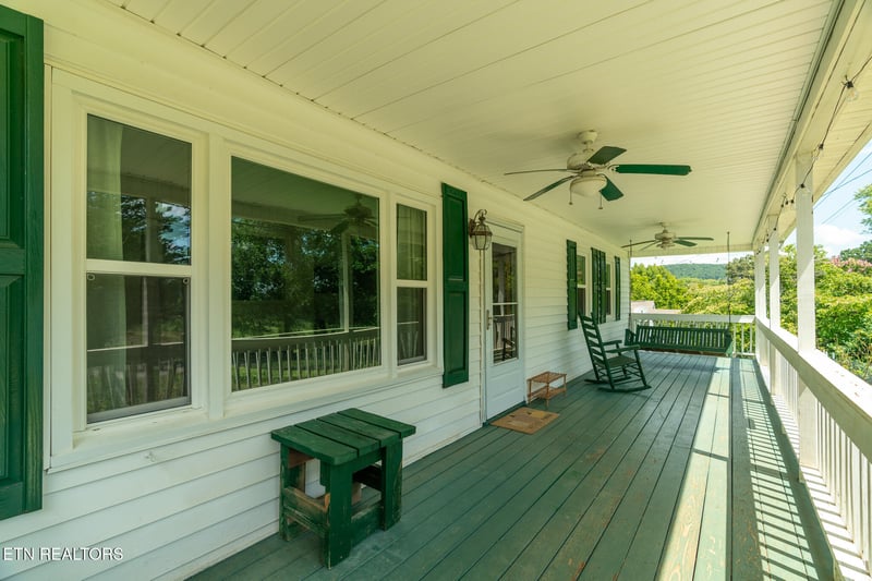 2125 Harris Rd, Knoxville, TN 37924