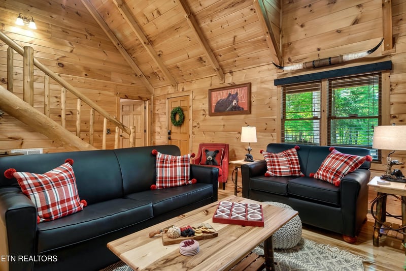 2126 Cub Cir, Sevierville, TN 37862