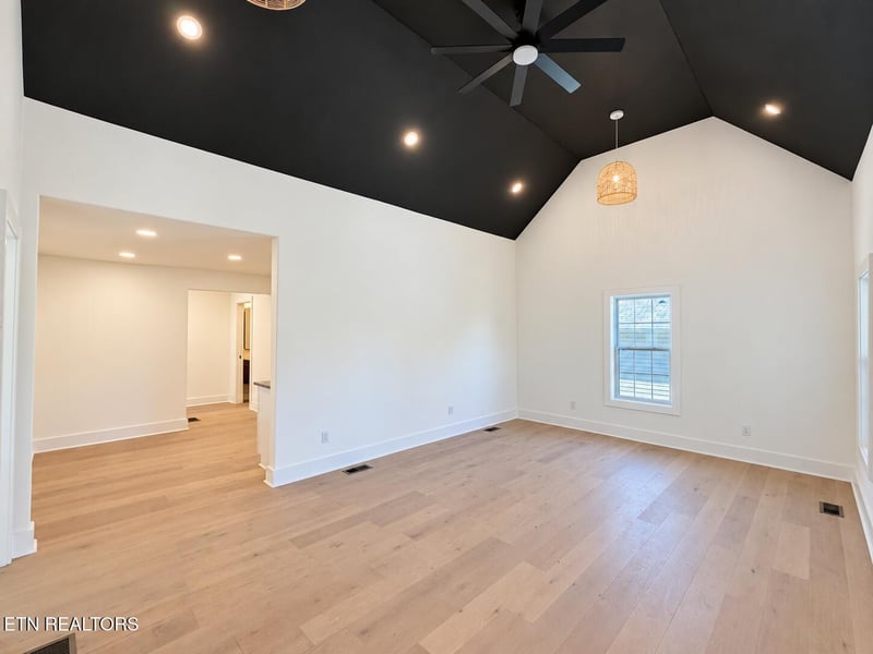2127 Sevier Ave, Knoxville, TN 37920